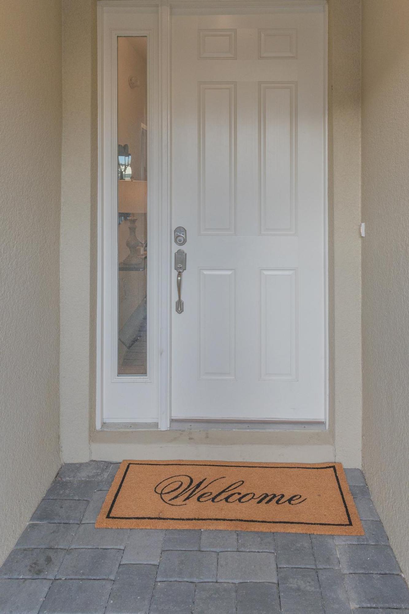 Waterfront Brand New Modern Luxury 8 Bedroom Pool House! Sleeps 16 Kissimmee Eksteriør bilde