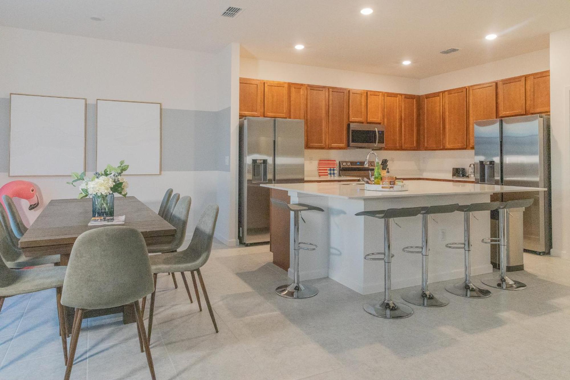 Waterfront Brand New Modern Luxury 8 Bedroom Pool House! Sleeps 16 Kissimmee Eksteriør bilde