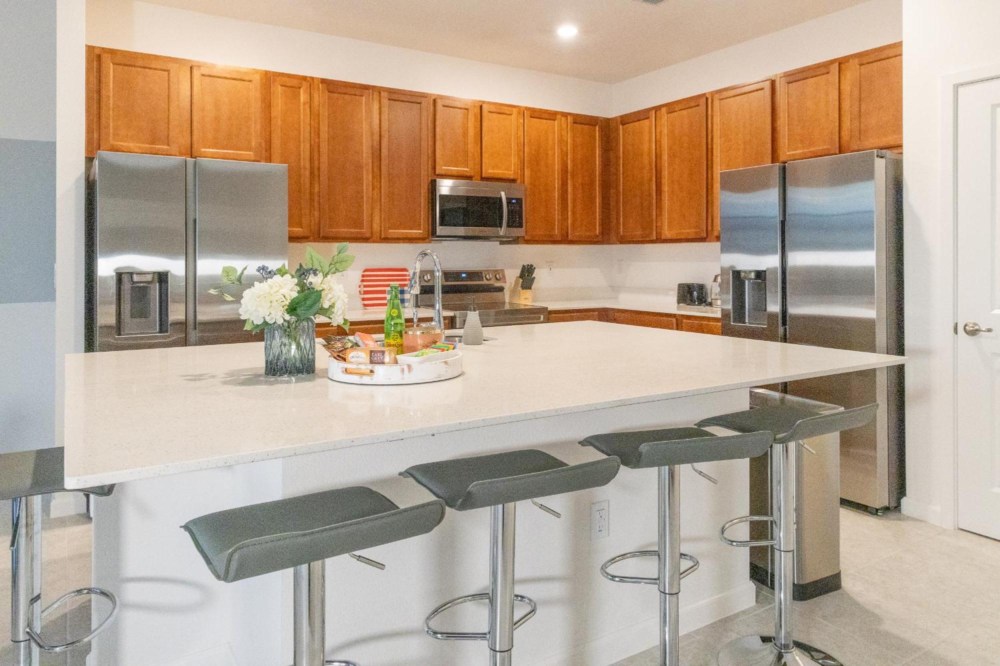 Waterfront Brand New Modern Luxury 8 Bedroom Pool House! Sleeps 16 Kissimmee Eksteriør bilde