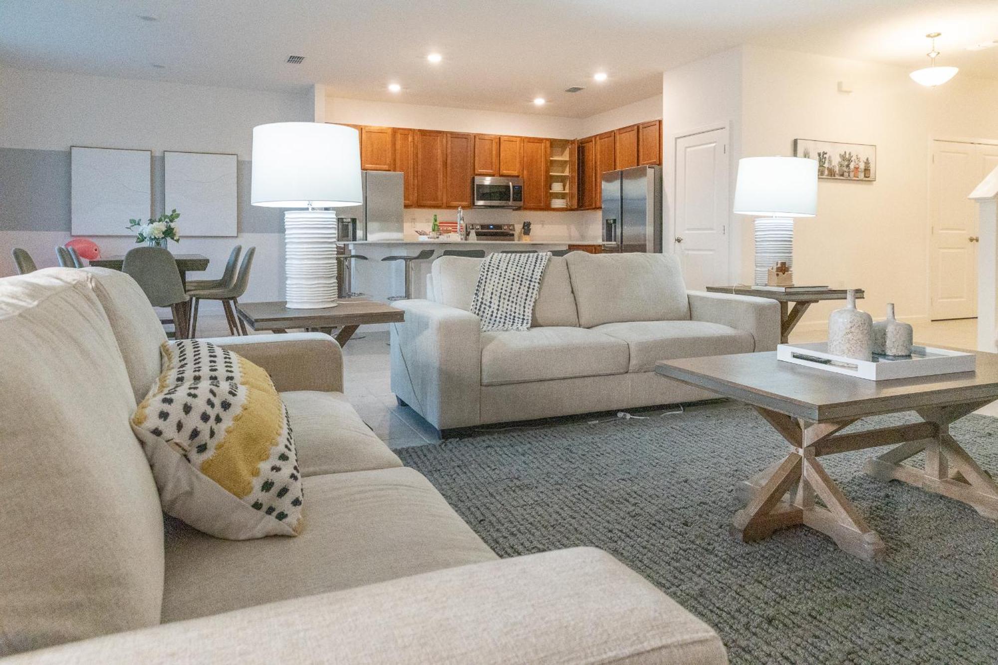 Waterfront Brand New Modern Luxury 8 Bedroom Pool House! Sleeps 16 Kissimmee Eksteriør bilde